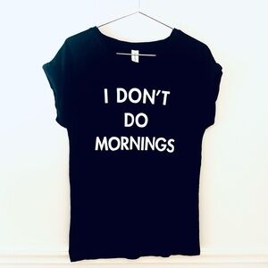 F21 Dropped-Sleeve Crew Tee, black and white